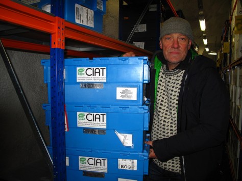 30423318505_1b5fdb9c2d_z